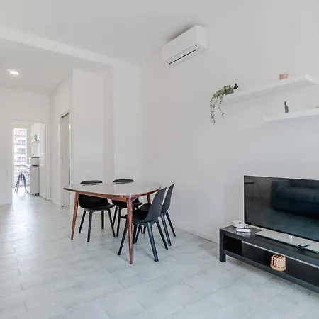 Guesthost - Lovely Flat X6 In Santa Rita Daire *